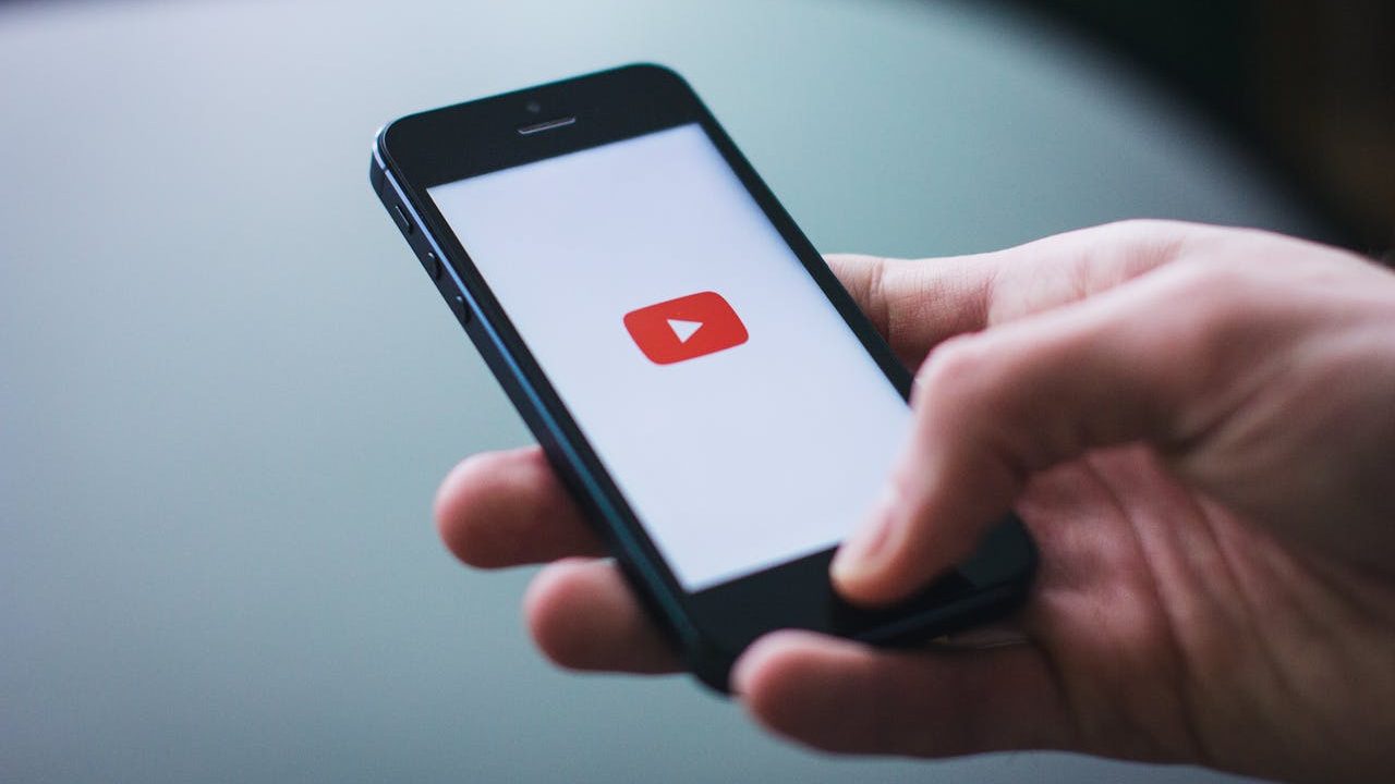 Ilustrasi YouTube. (Foto: Pexels/ freestocks.org)