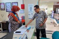 Pj Bupati Brebes Djoko Gunawan meninjau beberapa fasilitas di RSUD Bumiayu. (Foto: Portal Pantura/Yudhi Prasetyo)