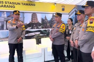 Kapolri Tinjau Arus Balik Stasiun Tawang, Dorong Penggunaan Kereta Api