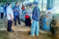 Komis III DPRD Brebes berkunjungvke TPS3R Kutamendala. Foto: Portal Pantura/Yudhi Prasetyo.