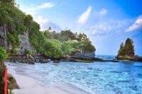 Pantai Karang Agung Kebumen. Foto: Instagram.