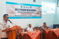 Kepala Desa Karangjongkeng Abd Mukhit, SH , memberi sambutan pada Musdesus Kopdes Merah Putih. Foto: Portal Pantura/Yudhi Prasetyo.