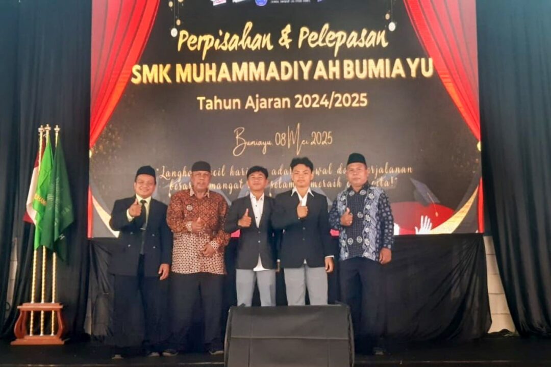 SMK MUTU BUMI lepas 330 siswa kelas XII.
