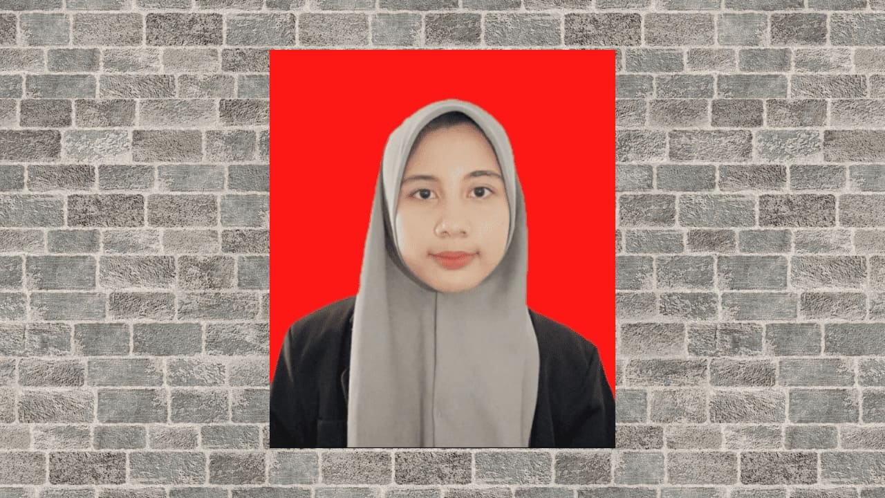 Rizqi Izzatul Zahwa.