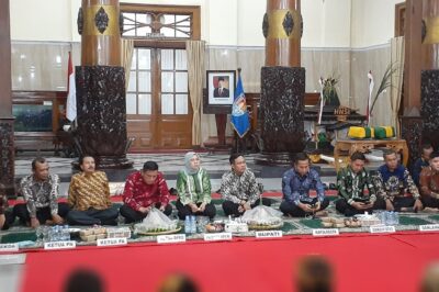 Angkat Kearifan Lokal, Siti Mukaromah Dorong Cilacap Jadi Ikon Wisata Pesisir