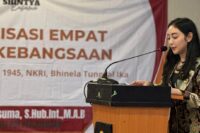 Politisi Muda PDI Perjuangan Hj. Shintya Sandra Kusuma, S.Hub.Int, MAB., menggelar sosialisasi 4 pilar di desa Ketanggungan Brebes, Minggu 29 Juni 2025. Foto: Portal Pantura/Yudhi Prasetyo.
