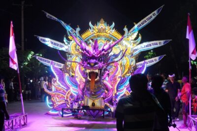 Pemkot Tegal Meriahkan Brebes Night Carnival 2025 dengan Atraksi Spektakuler
