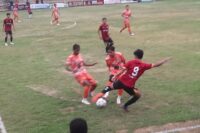 Skuad Sawangan FC rayakan gol kemenangan telak 5-0 atas Buaran Muda FC di laga pembuka Watujaran Cup 2025, Lapangan Watujaran, Brebes. Foto:Portal Pantura/Yudhi Prasetyo.