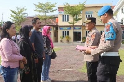 Polres Tegal Kota Peduli Pedagang Terdampak Aksi Massa
