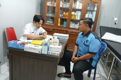 Lapas Kelas IIB Slawi Gelar Pemeriksaan Kesehatan Rutin bagi Narapidana