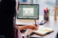 Ilustrasi kerja kantor. Foto: Julio Lopez/pexels.