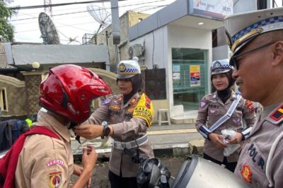 Operasi Zebra Candi 2025 Super Simpatik  Polres Tegal Edukasi dan Helm Gratis Jadi Sorotan