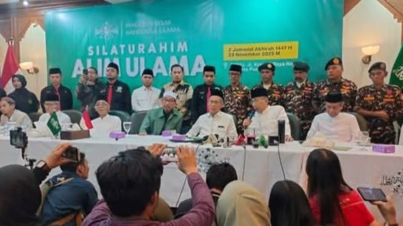 Silaturahim Ulama PBNU Perkuat Posisi Gus Yahya hingga Muktamar