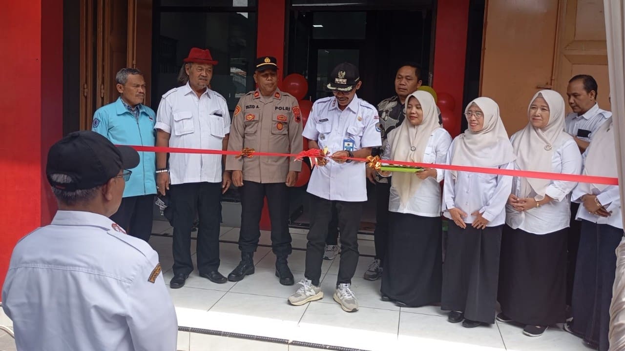 BUMDESMA UPK Tonjong Buka Toko ATK Pintar, Jual Alat Tulis dan Gas Elpiji Murah