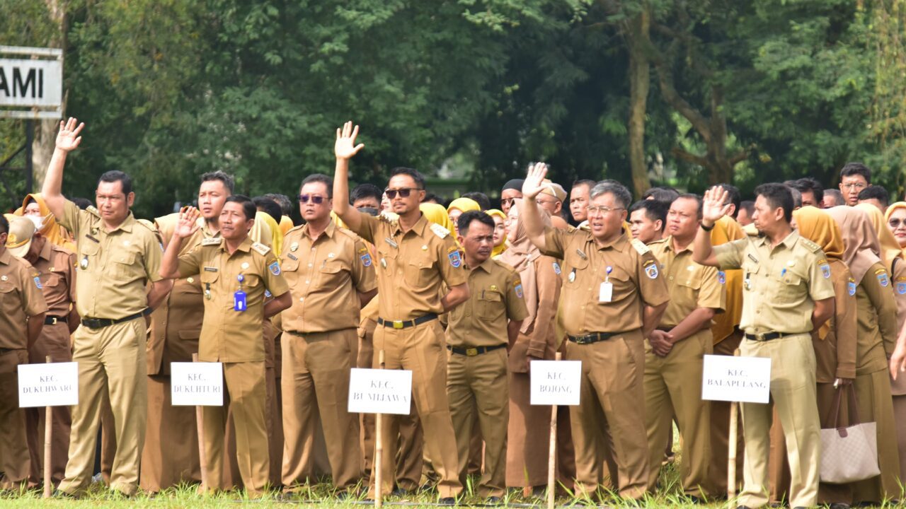 Awali Kinerja 2026, Bupati Tegal Pimpin Apel Besar ASN