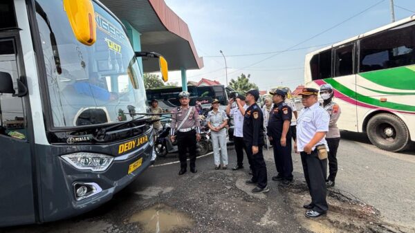 Forum Lalu Lintas Brebes Sidak Bus di Terminal Tanjung, Temukan APAR Kedaluwarsa dalam Ops Keselamatan Candi 2026