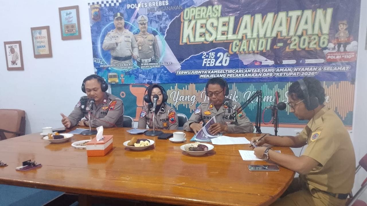 Satlantas Polres Brebes Sosialisasi Operasi Keselamatan Candi 2026 Lewat Radio, Targetkan Penurunan Angka Kecelakaan