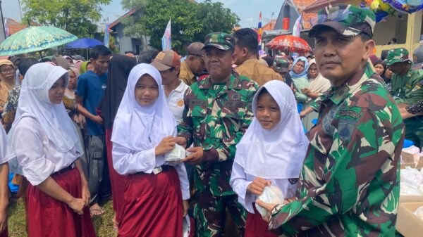 TMMD Ke-127 di Brebes: Ribuan Anak Dapat Bantuan Gizi, TNI Gencar Cegah Stunting