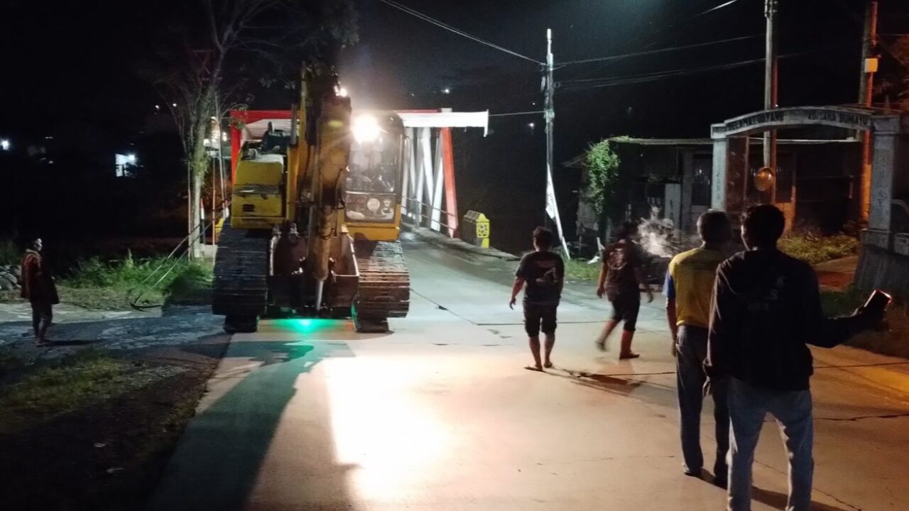 Anggota DPR RI Turunkan Alat Berat Tangani Banjir Kecamatan Bumiayu, Normalisasi Sungai Dimulai