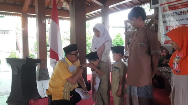 Pers Bumiayu Bersaudara Buktikan Jiwa Sosial Lewat Santunan Anak Yatim di Brebes Wilayah Selatan