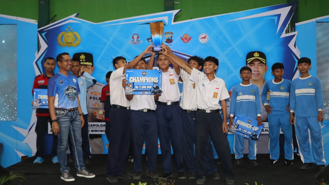 Kapolres Tegal Buka Turnamen eSport Pelajar, Hadiah Rp10 Juta dan Juara Bergengsi Diraih Sekolah Top