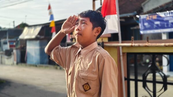 Tanamkan Cinta Tanah Air, Satgas Kodim 0713/Brebes Bina Siswa SD Cikuya