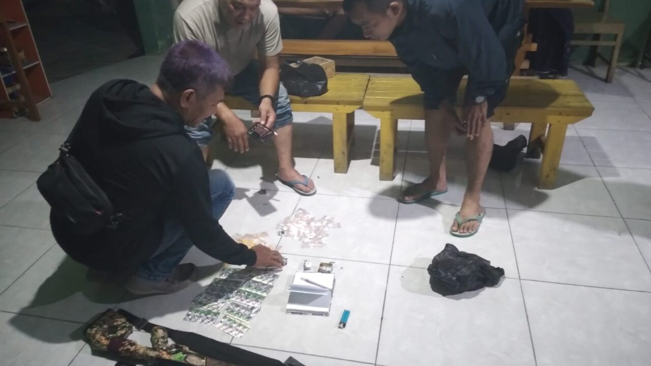 Kodim 0712 Tegal Pimpin Sweeping Obat Ilegal di Pangkah, Puluhan Paket Pil Diamankan