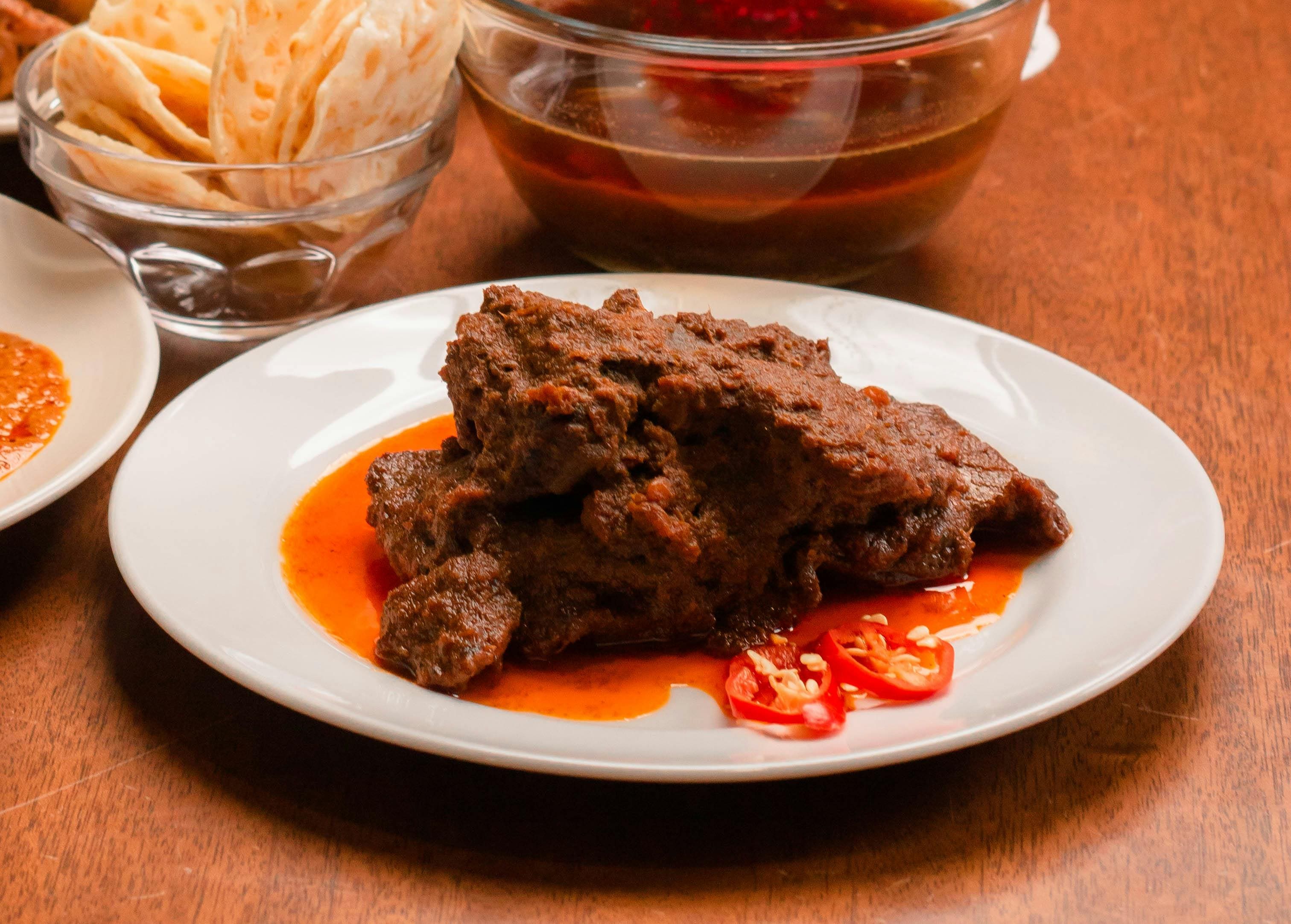 Ilustrasi rendang daging sapi. (Foto: Pexels/Teguh S)