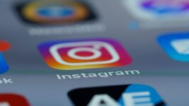 Ilustrasi Instagran. (Foto: Pexels/Brett Jordan)