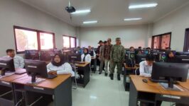 Suasana pelaksanaan tes seleksi calon perangkat desa Kecamatan Tonjong di Universitas Peradaban Bumiayu, Bumiayu, Jumat (5/6/2026). Tes diikuti peserta dari tiga desa yakni Rajawetan, Negarayu, dan Desa Tonjong, dan berlangsung lancar hingga selesai. (Foto: Portal Pantura/YudhivPrasetyo)