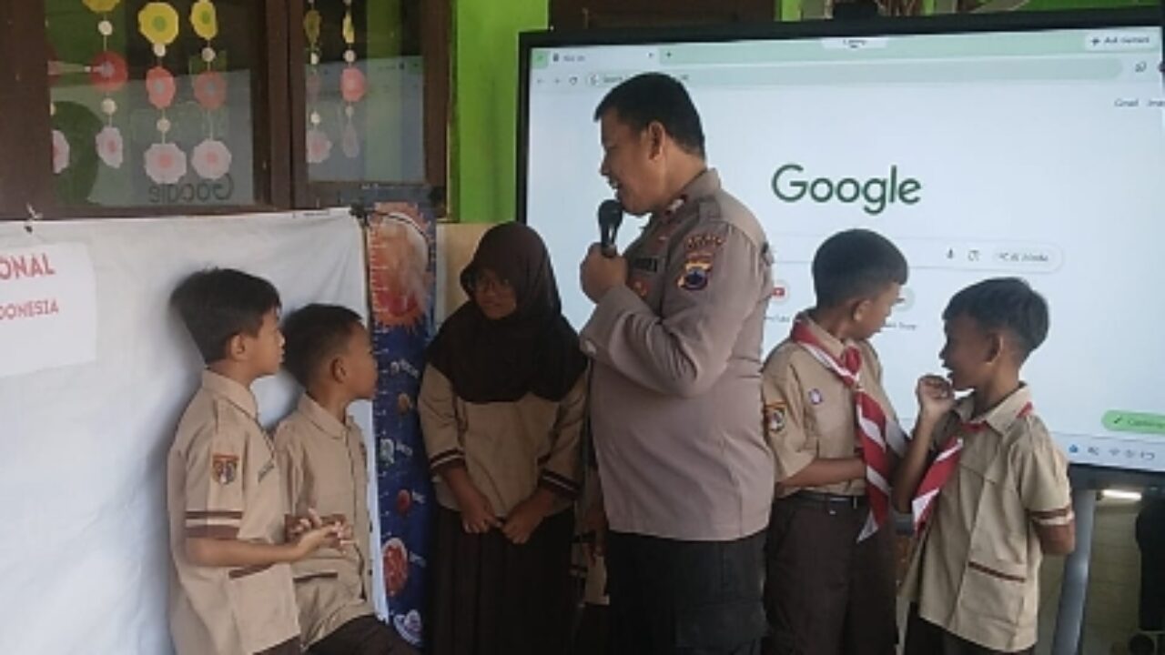 Cegah Bullying, Polsek Adiwerna Edukasi 221 Siswa SD Negeri 1 Penarukan Tegal