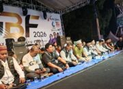Tangis Duka di Lapangan Asri: Gebyar Bumiayu Fair Gelar Doa Bersama untuk Korban Gedung Hogwan
