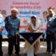 Bupati Brebes Hj. Paramitha Widya Kusuma menandatangani prasasti sebagai tanda soft launching Gedung Gardenia RSU Allam Medica Bumiayu, bersamaan dengan program CSR "Hamil Sehat Bersama Allam Medica" bagi 350 ibu hamil risiko tinggi. (Foto: Portal Pantura/Yudhi P)