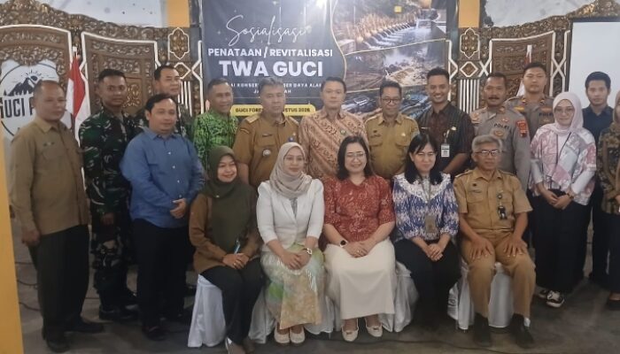 Guci Lagi Glow Up! Polres Tegal Kawal Destinasi Favorit Siap Tampil Lebih Memikat