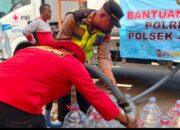 Polsek Jatinegara Salurkan 5.000 Liter Air Bersih Untuk Desa Dukuhbangsa