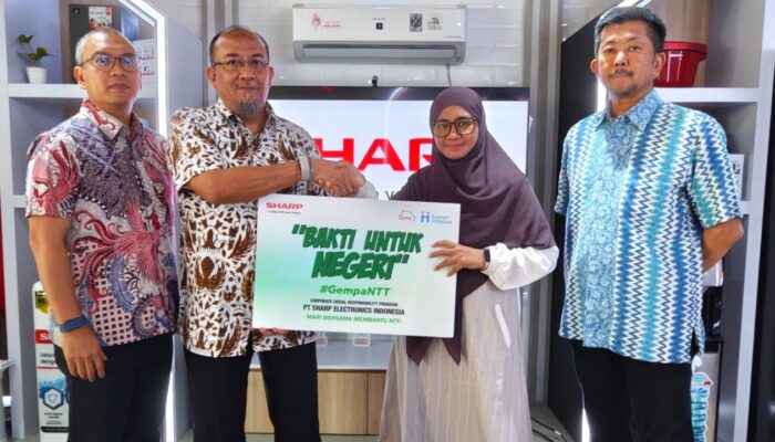 Gempa NTT M 7,7: Sharp Indonesia Salurkan Bantuan Logistik untuk 600 Warga Nagekeo