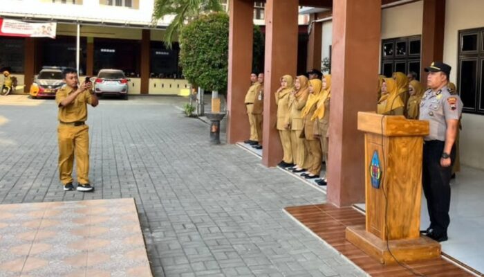 Polisi Beri Pembinaan Disiplin dan Edukasi AI ke Pelajar SMAN 1 Brebes