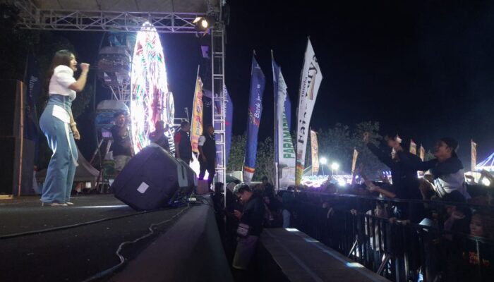 Konser Dangdut Okinawa Bersama Fajar Karya Hangatkan Gebyar Bumiayu Fair 2026