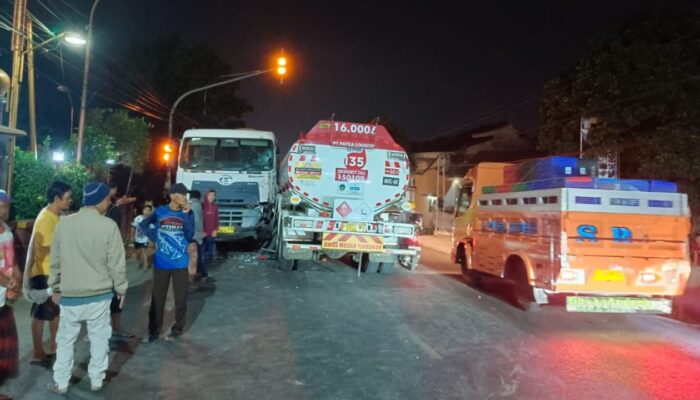 Aksi Heroik Sopir Truk Molen di Brebes: Sengaja Tabrak Tangki Pertamina Demi Cegah Petaka Lebih Besar