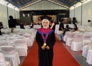 Kisah Siti Fadillah Wisudawati Asal NTT yang Sukses Raih Sarjana di Universitas Peradaban Bumiayu Brebes