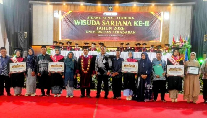 Pesan Penting Anggota DPR RI Fikri Faqih di Wisuda Universitas Peradaban: IPK Saja Tidak Cukup
